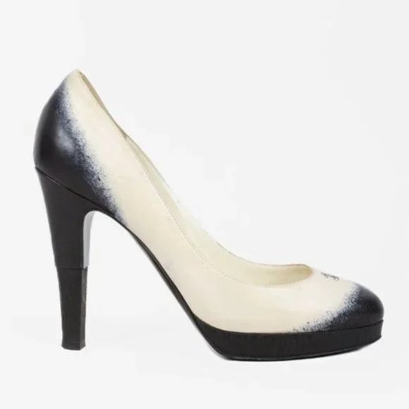 Chanel AW/10 Beige Ombre CC Platform Pumps - Picture 1 of 9